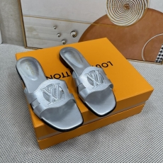 Louis Vuitton Slippers